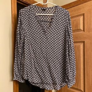 Eddie Bauer Black and White Blouse Medium